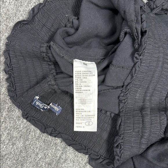 Abercrombie & Fitch Black Athletic Shorts with Elastic Waistband - Picture 4 of 4